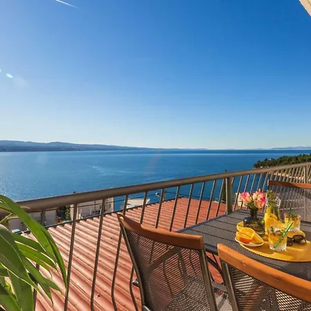 Casa de hóspedes Sea View Complex In 3*