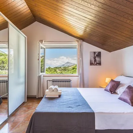 Sea View Complex In Casa de hóspedes 3*